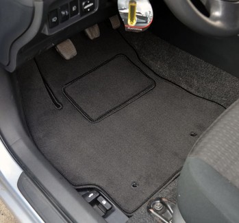 Коврики на Toyota Corolla (E15) 2006 - 2013 в Смоленске