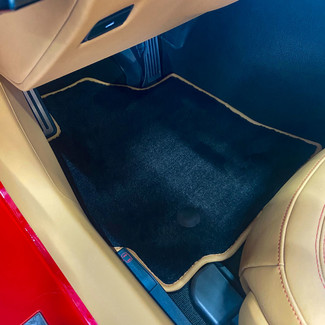 Ворсовые коврики на Chevrolet Corvette 2013 - 2020 в Смоленске